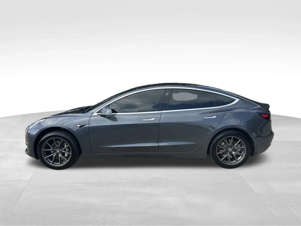 2018 Tesla Model 3 - Image 4 of 12