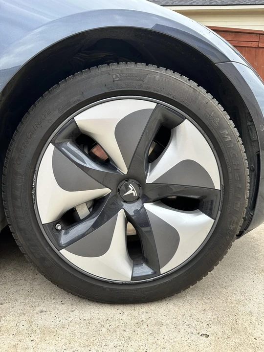 2018 Tesla Model 3 - Image 28 of 31