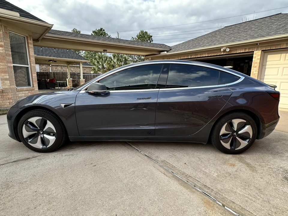2018 Tesla Model 3 - Image 11 of 31