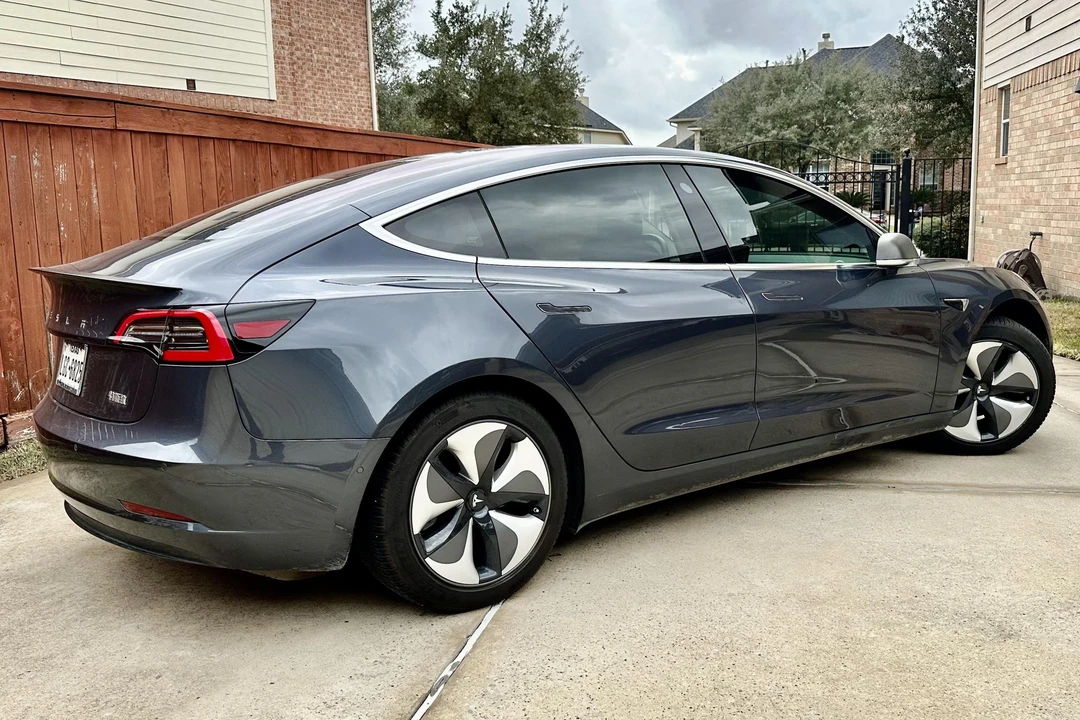 2018 Tesla Model 3 - Image 4 of 31