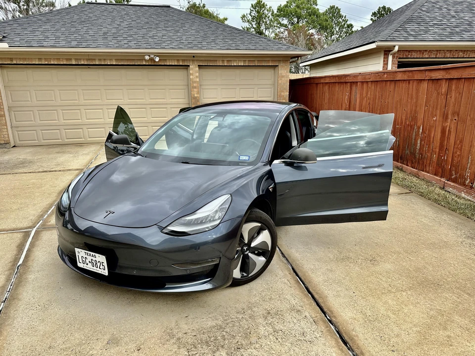 2018 Tesla Model 3 - Image 7 of 31