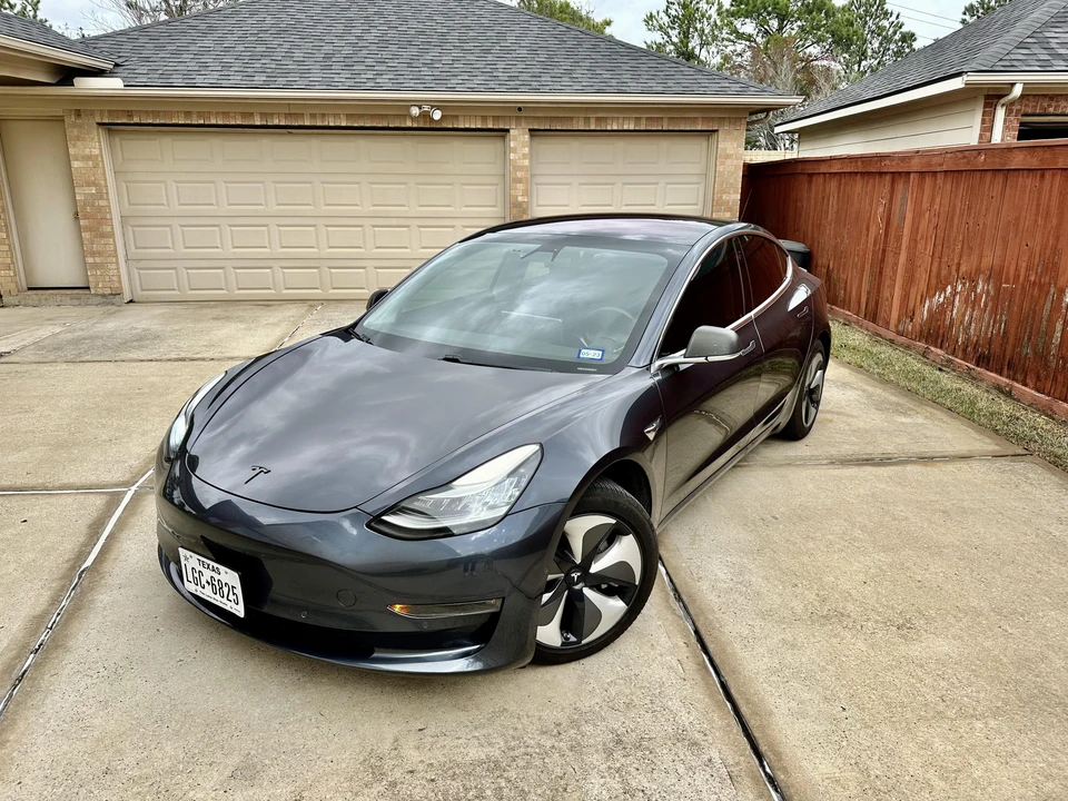 2018 Tesla Model 3 - Image 8 of 31