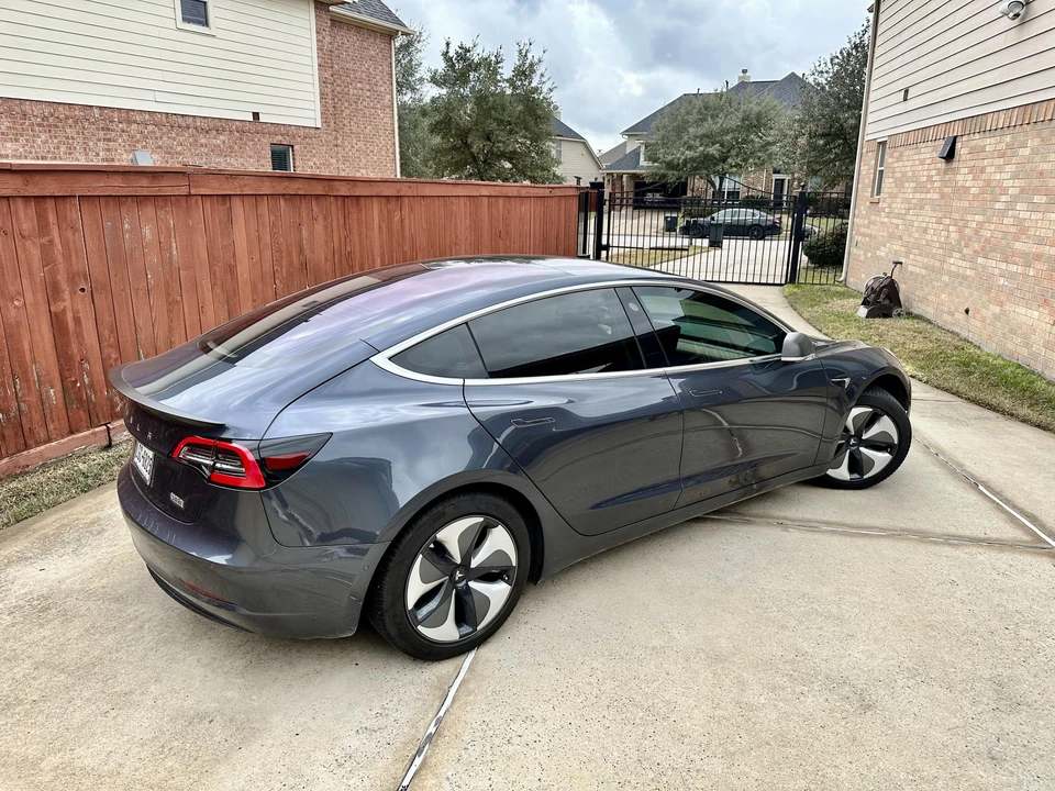 2018 Tesla Model 3 - Image 14 of 31