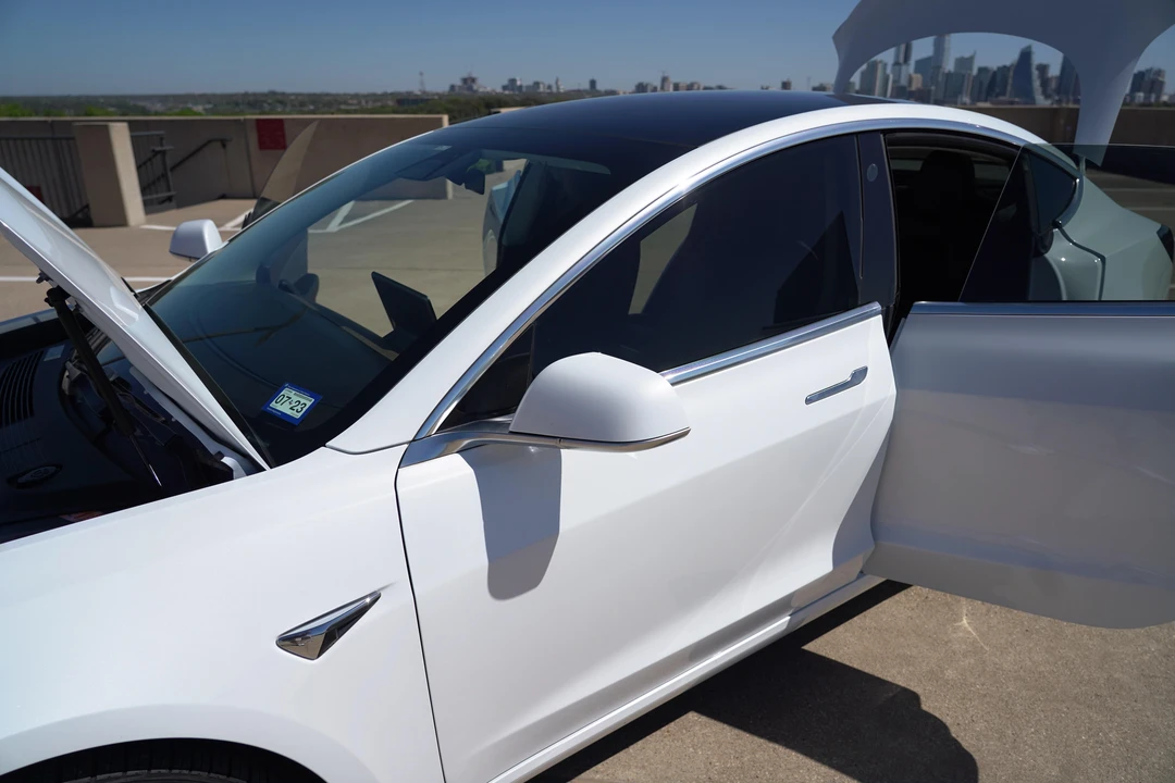 2018 Tesla Model 3 - Image 20 of 31
