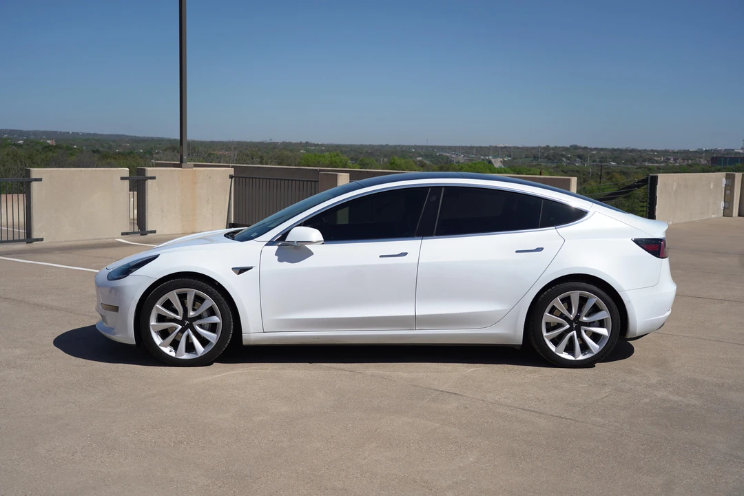 2018 Tesla Model 3 - Image 7 of 31