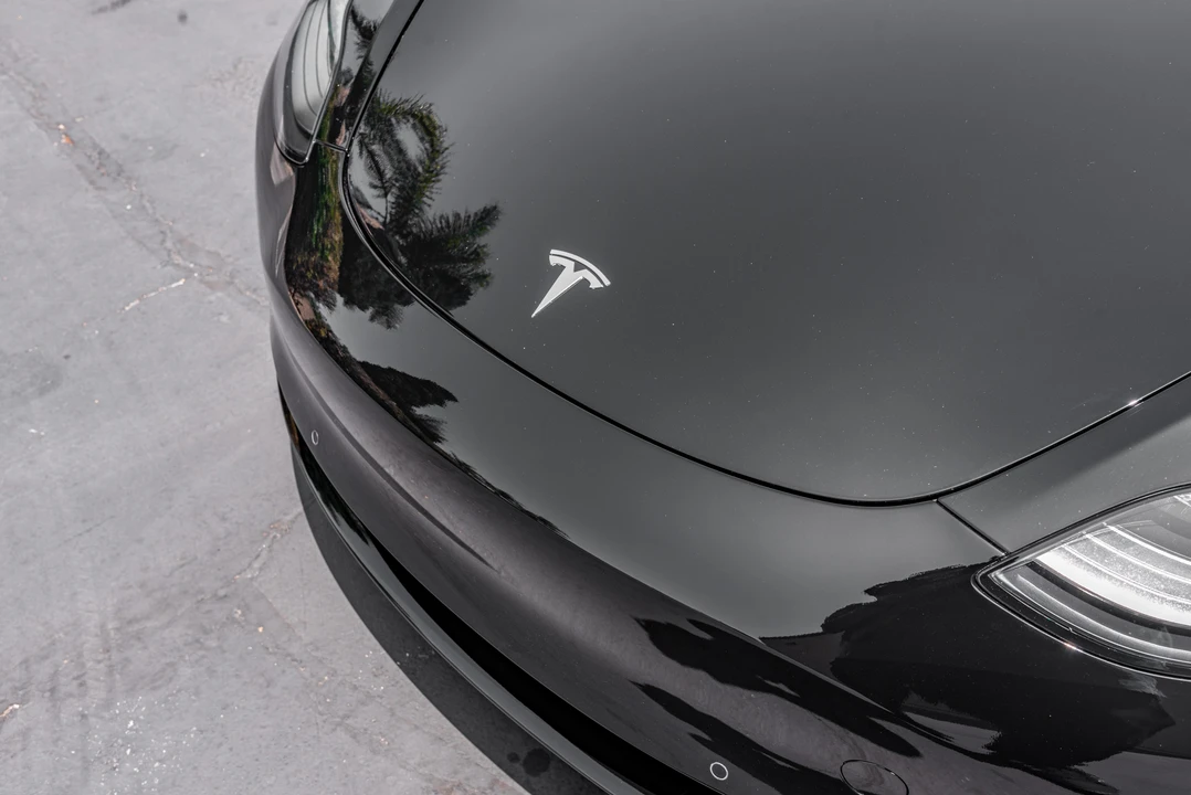 2018 Tesla Model 3 - Image 16 of 31