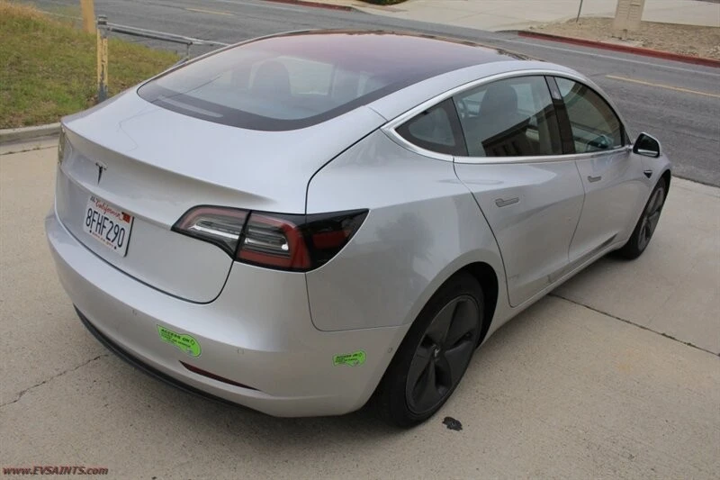 2018 Tesla Model 3 - Image 7 of 21