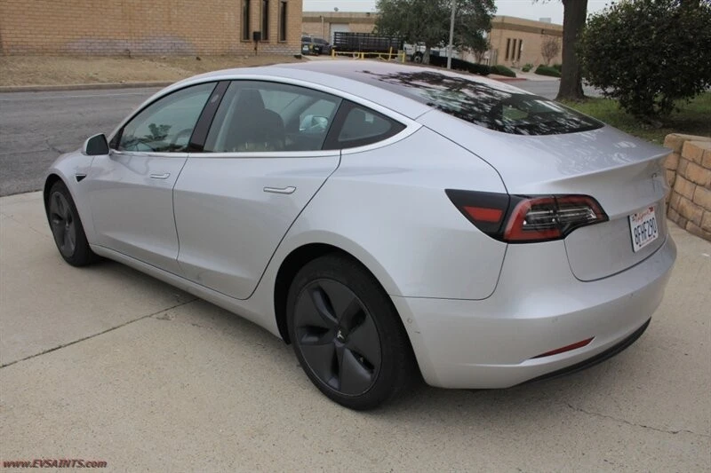 2018 Tesla Model 3 - Image 5 of 21