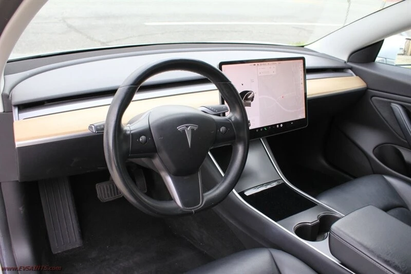 2018 Tesla Model 3 - Image 17 of 21
