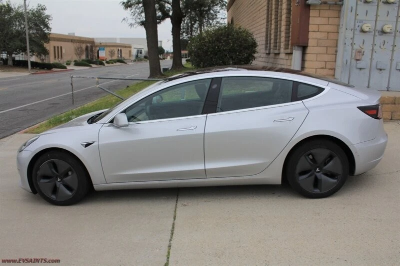 2018 Tesla Model 3 - Image 4 of 21