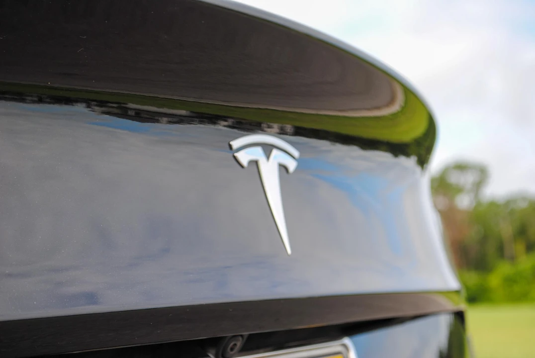 2018 Tesla Model 3 - Image 21 of 31