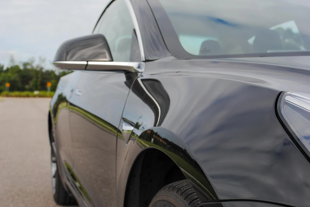 2018 Tesla Model 3 - Image 15 of 31