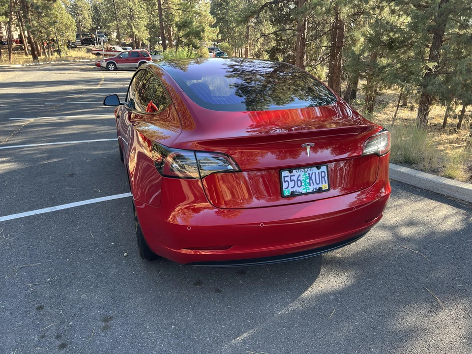 2018 Tesla Model 3 - Image 12 of 31