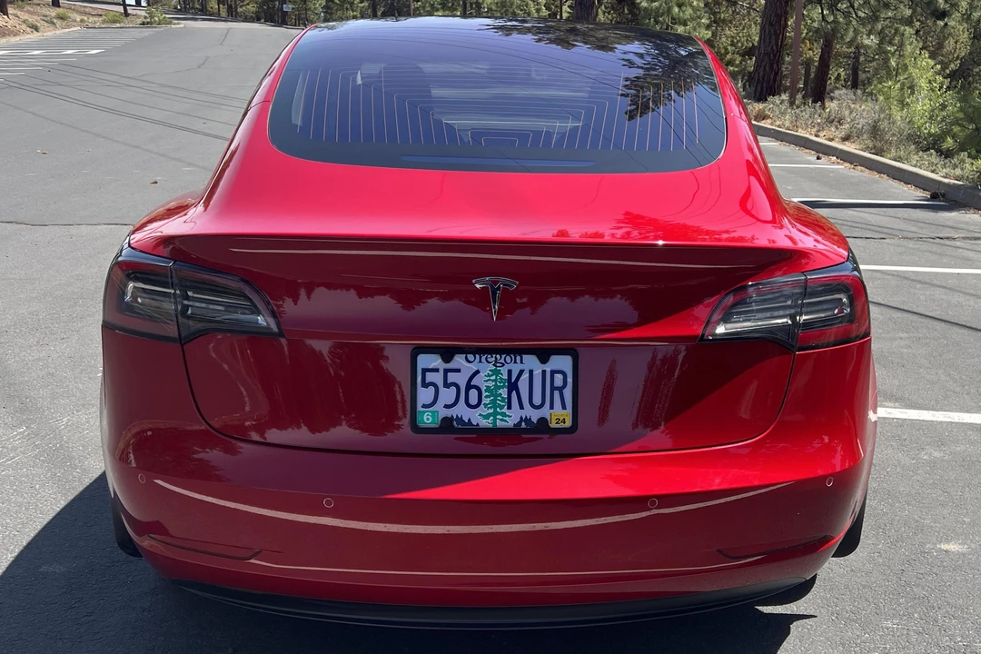 2018 Tesla Model 3 - Image 5 of 31