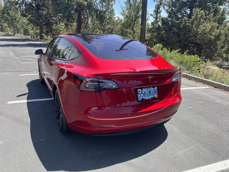 2018 Tesla Model 3 - Image 13 of 31