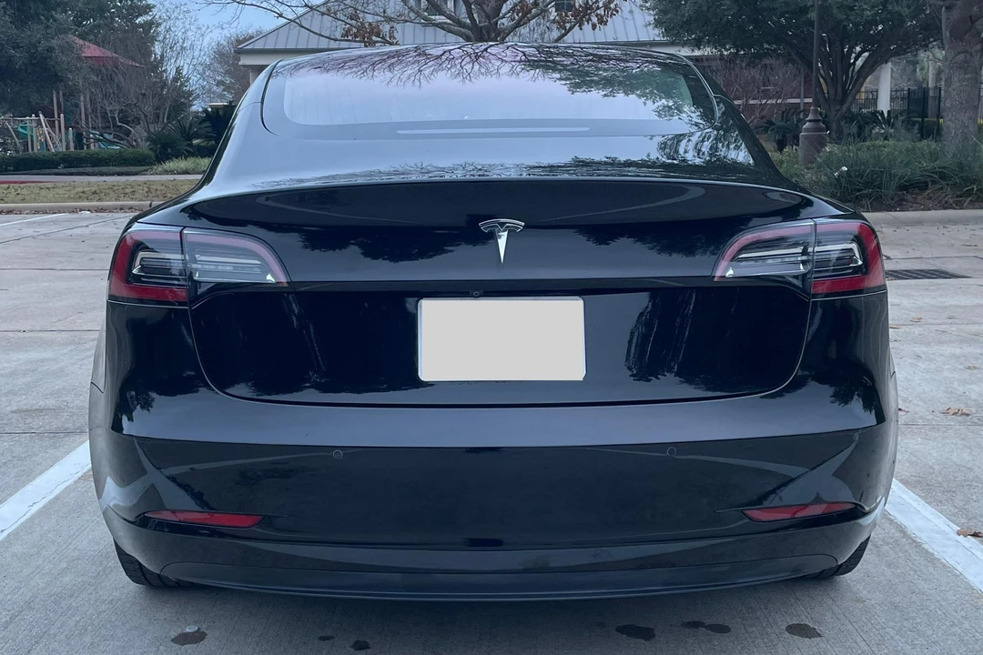 2018 Tesla Model 3 - Image 4 of 31