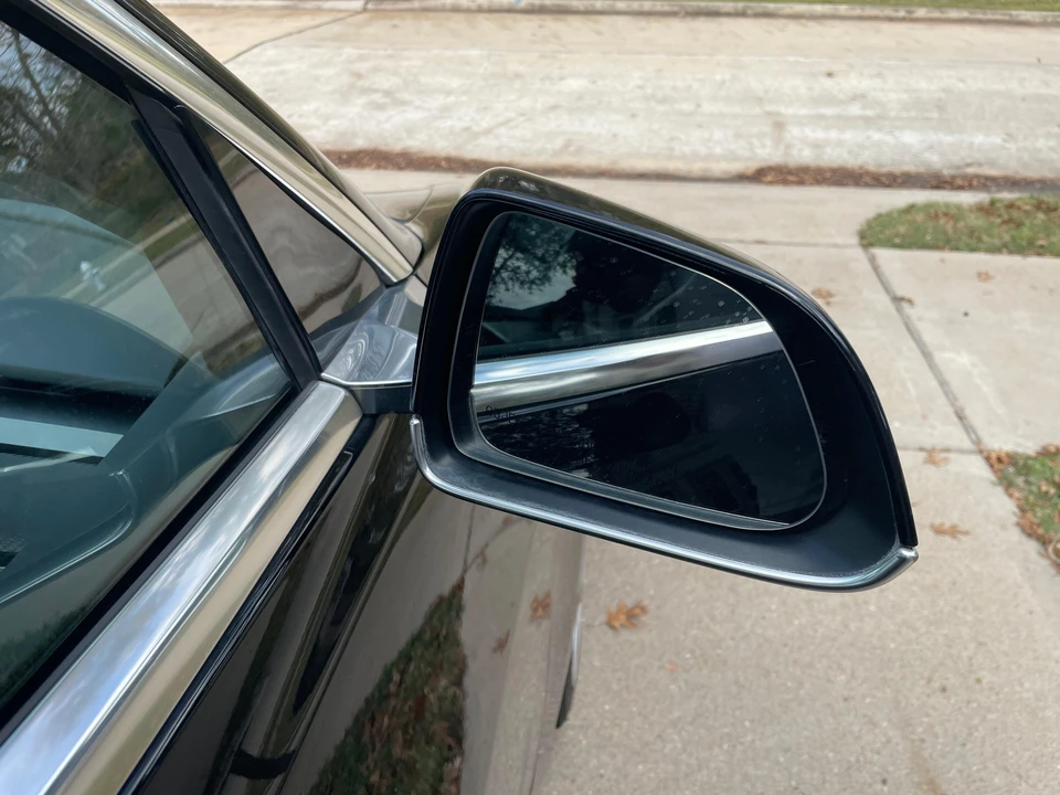 2018 Tesla Model 3 - Image 27 of 31