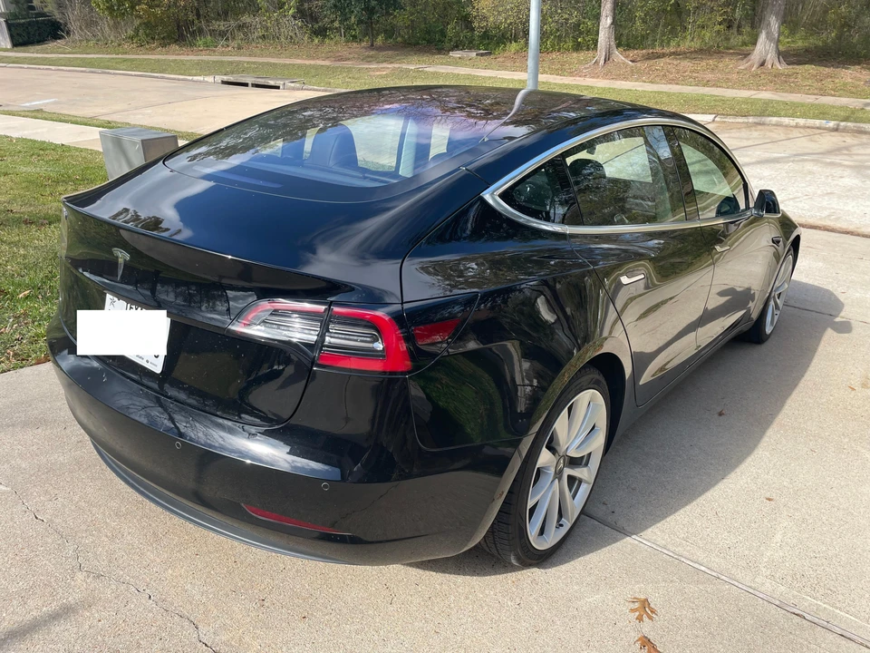 2018 Tesla Model 3 - Image 16 of 31