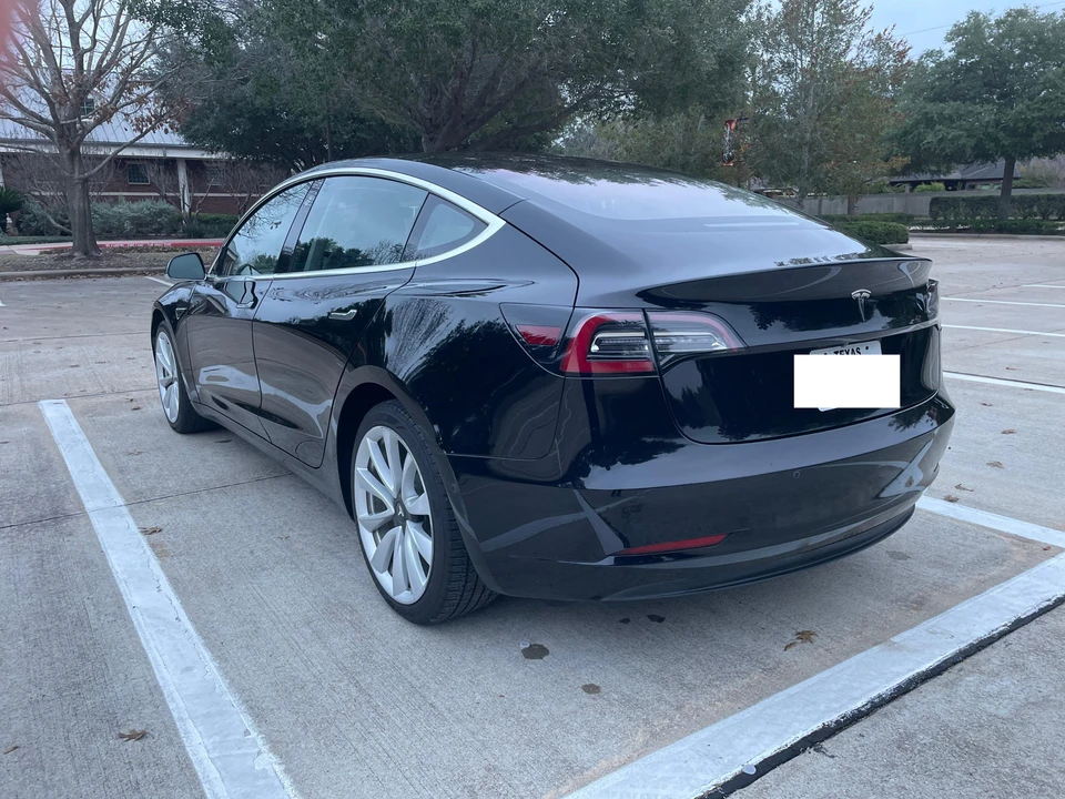 2018 Tesla Model 3 - Image 13 of 31