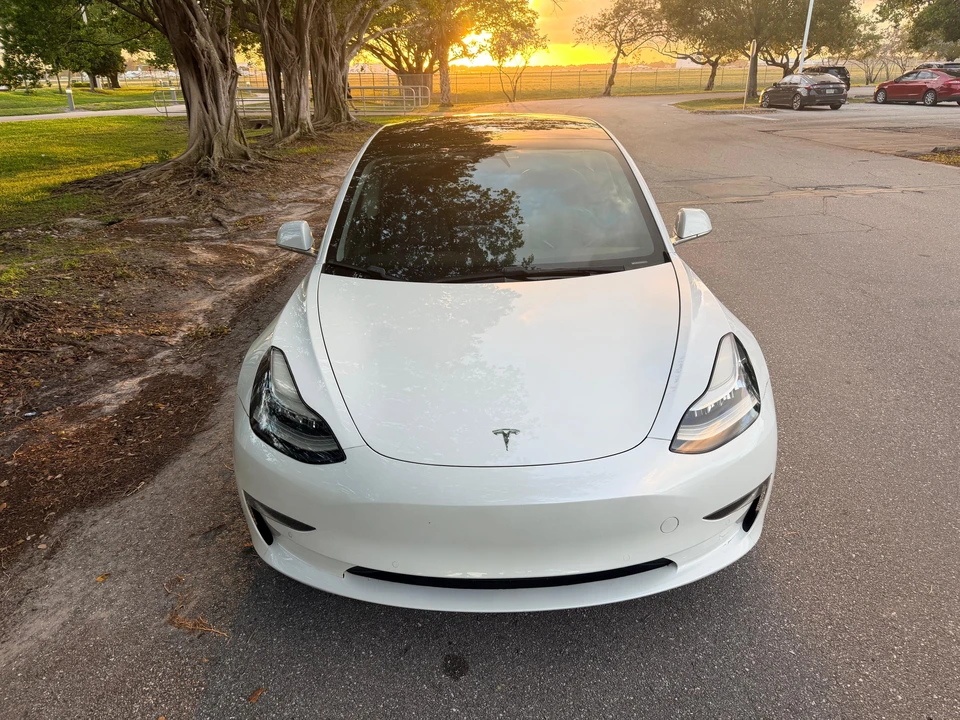 2018 Tesla Model 3 - Image 6 of 31