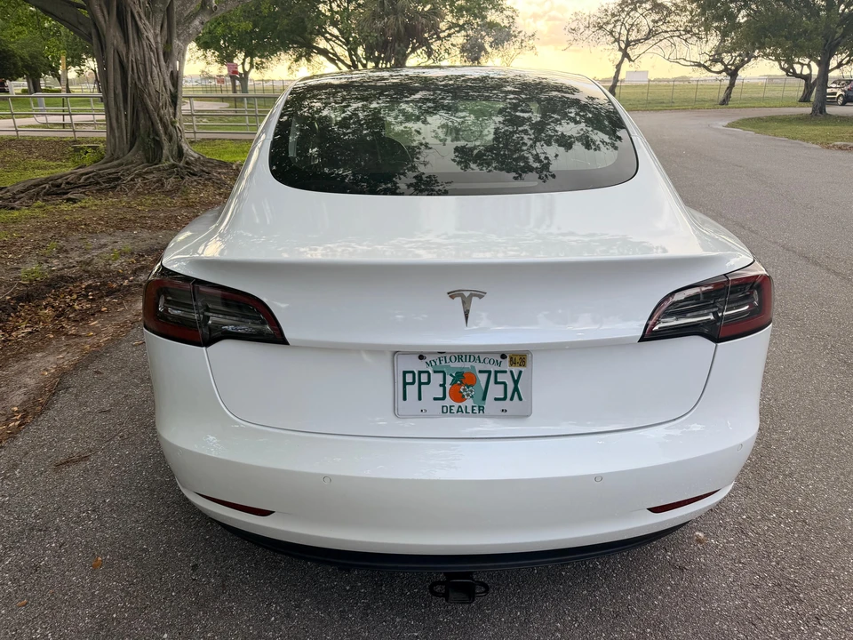 2018 Tesla Model 3 - Image 21 of 31