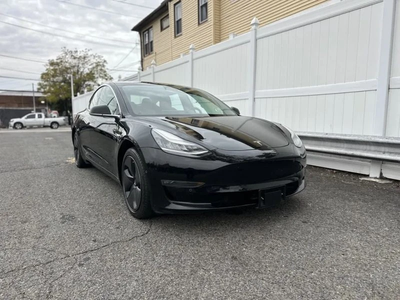 2018 Tesla Model 3 - Image 3 of 12