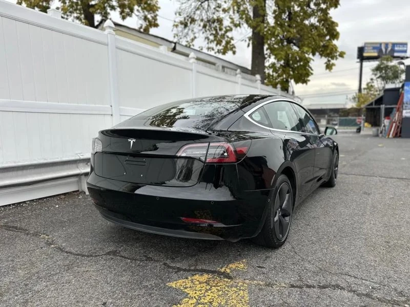2018 Tesla Model 3 - Image 7 of 12