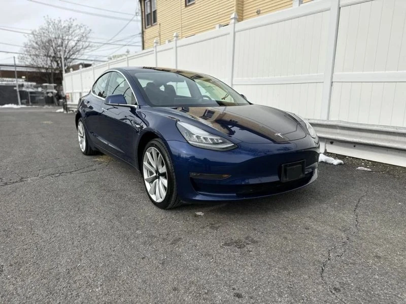 2018 Tesla Model 3 - Image 3 of 12