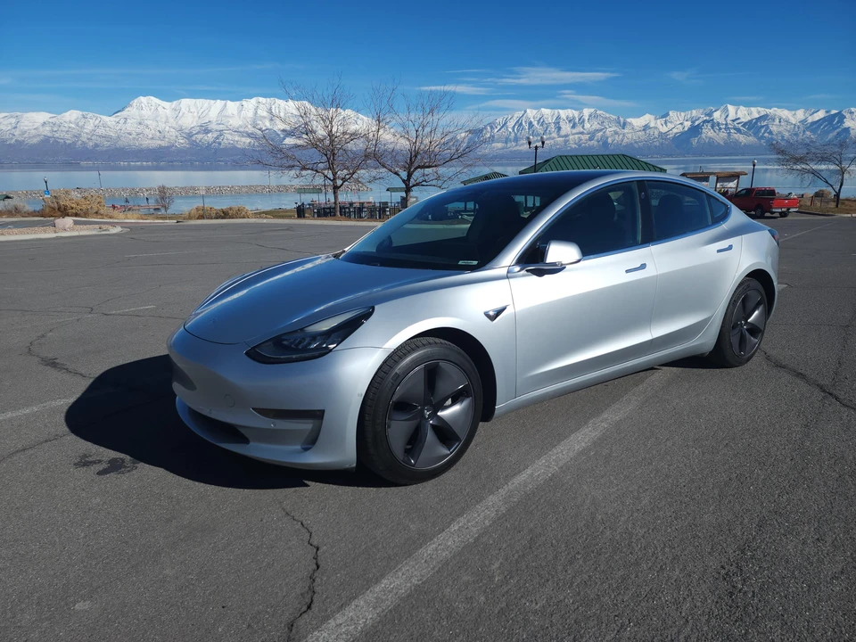 2018 Tesla Model 3 - Image 13 of 31