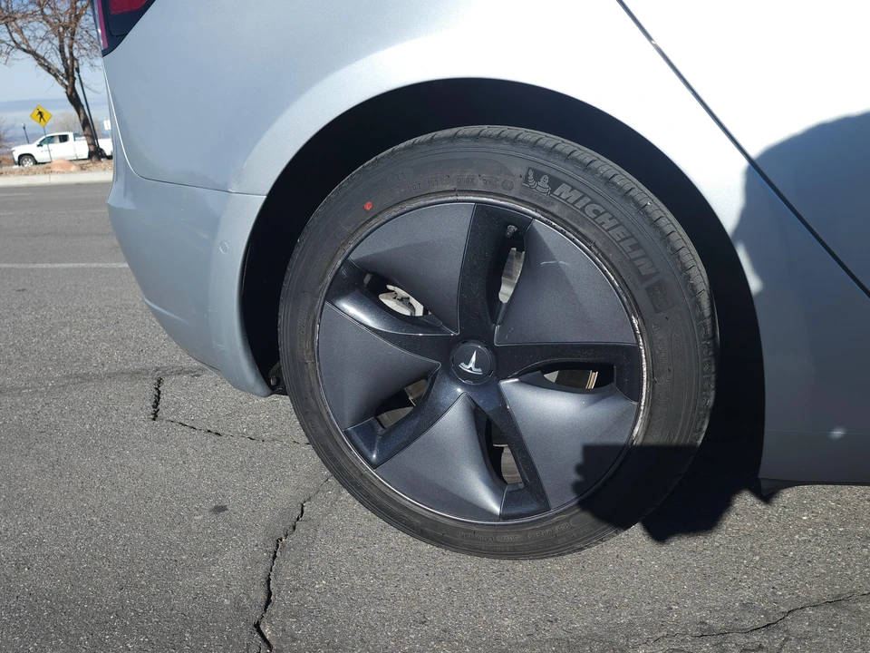 2018 Tesla Model 3 - Image 26 of 31