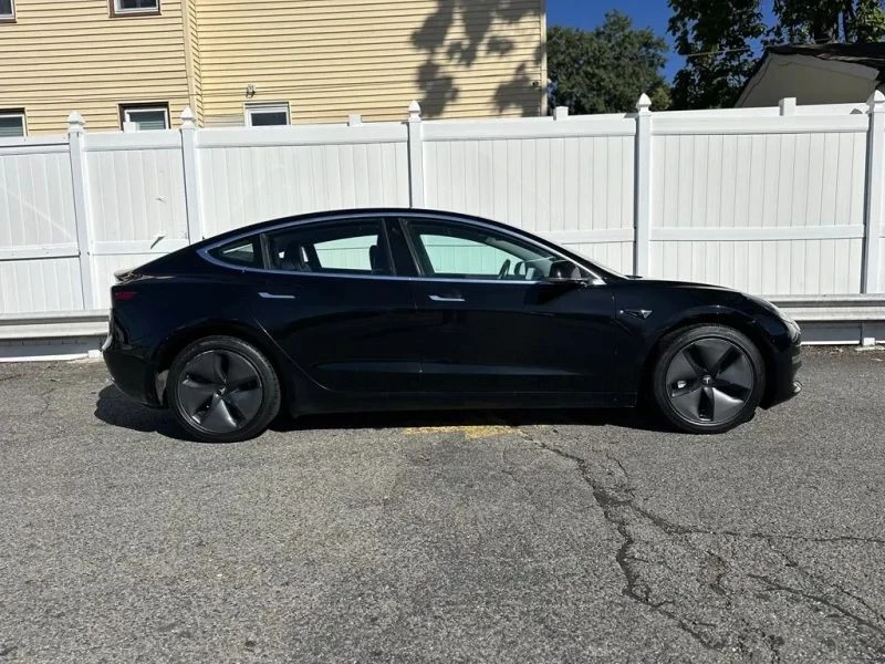2018 Tesla Model 3 - Image 8 of 12