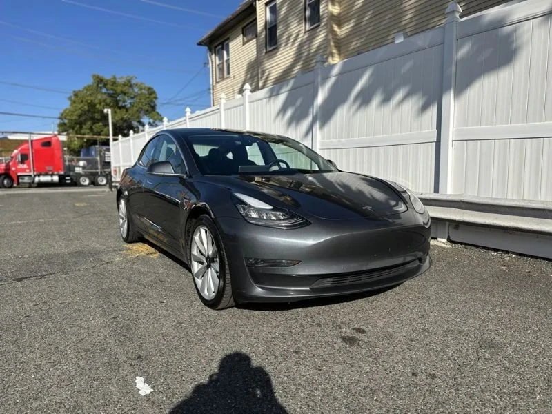 2018 Tesla Model 3 - Image 3 of 12