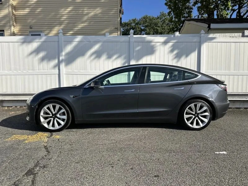 2018 Tesla Model 3 - Image 4 of 12