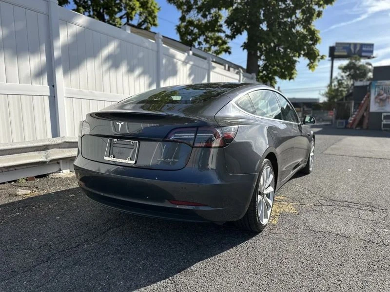 2018 Tesla Model 3 - Image 7 of 12