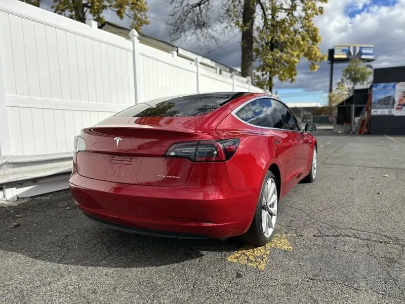 2018 Tesla Model 3 - Image 7 of 12