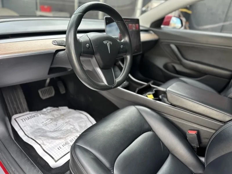 2018 Tesla Model 3 - Image 10 of 12