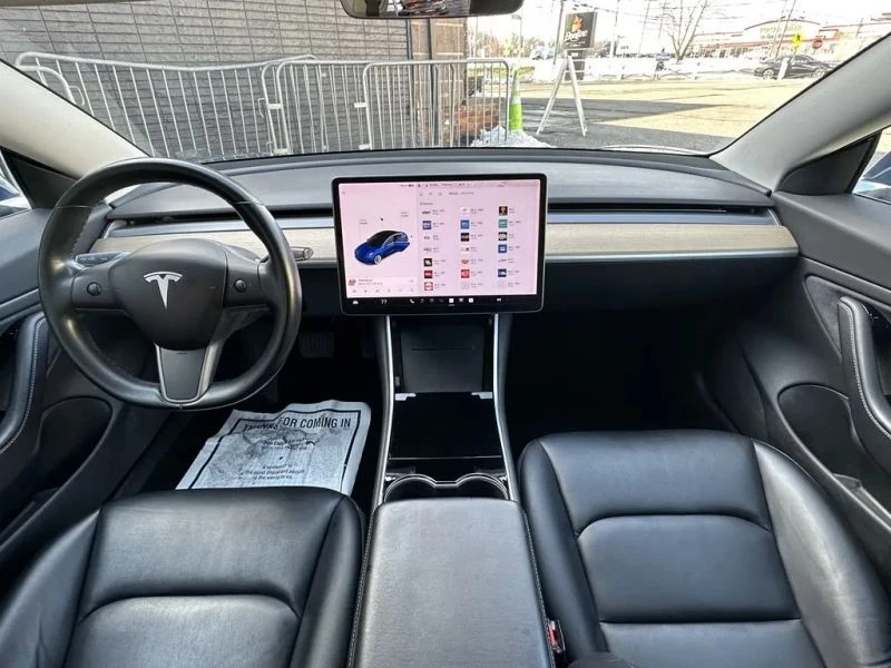 2018 Tesla Model 3 - Image 7 of 12