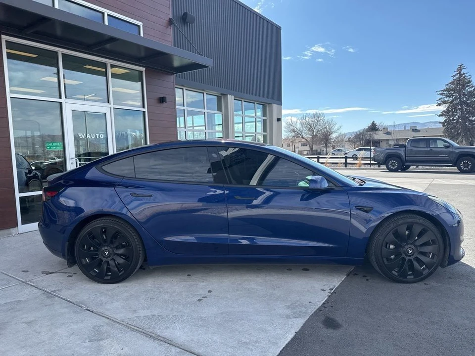 2018 Tesla Model 3 - Image 9 of 21