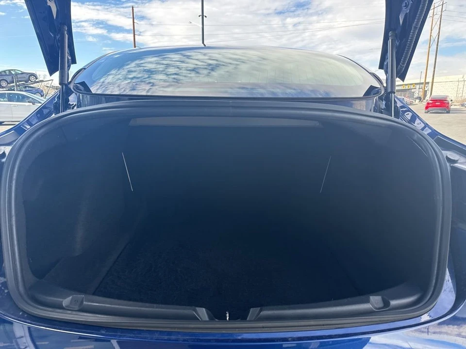 2018 Tesla Model 3 - Image 17 of 21