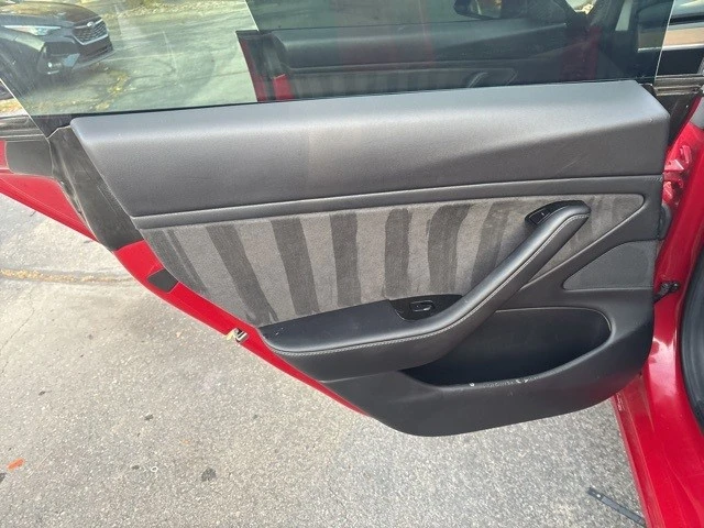 2018 Tesla Model 3 - Image 16 of 21