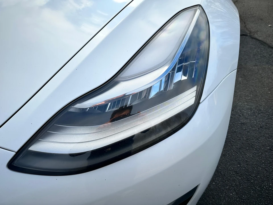 2018 Tesla Model 3 - Image 12 of 31