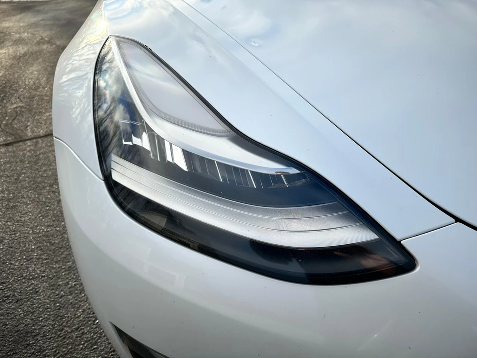 2018 Tesla Model 3 - Image 11 of 31
