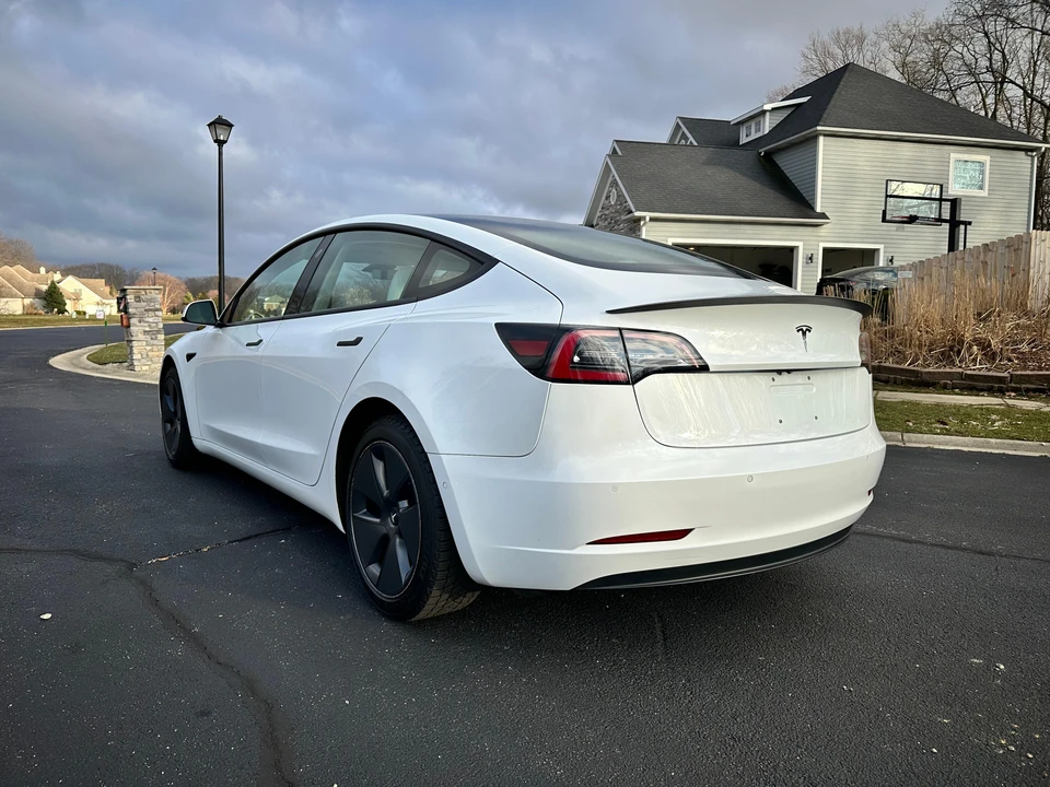 2018 Tesla Model 3 - Image 7 of 31