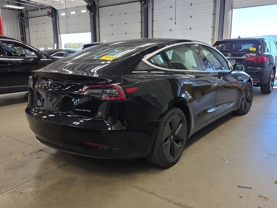 2018 Tesla Model 3 - Image 3 of 6