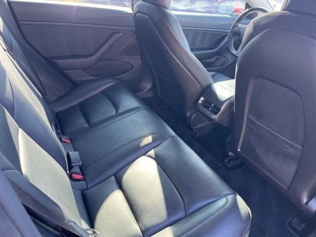 2018 Tesla Model 3 - Image 19 of 21