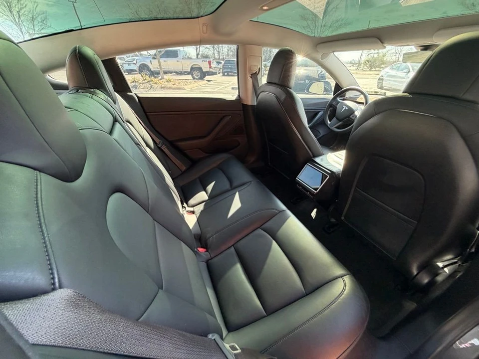 2018 Tesla Model 3 - Image 14 of 16