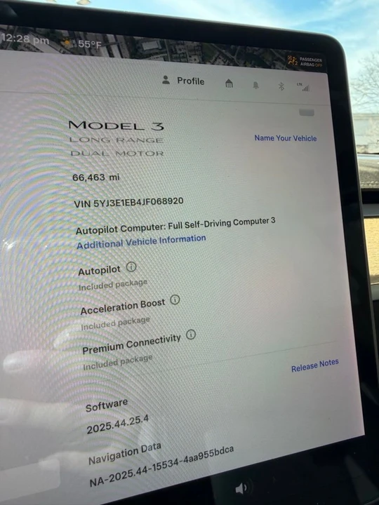 2018 Tesla Model 3 - Image 15 of 16