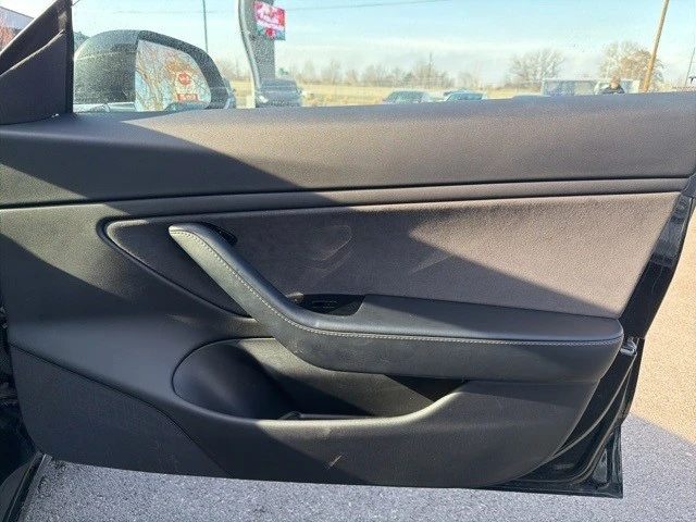 2018 Tesla Model 3 - Image 21 of 21