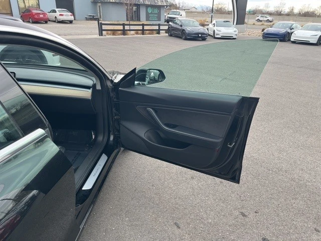 2018 Tesla Model 3 - Image 17 of 20