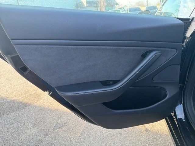 2018 Tesla Model 3 - Image 14 of 21